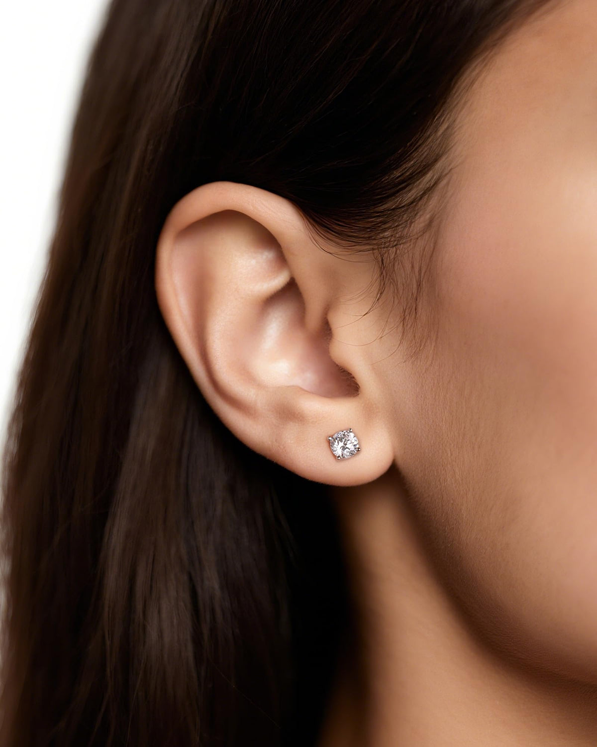 18K White Gold Moissanite Studs